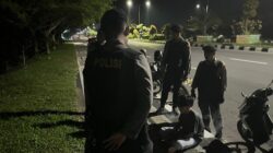 Cegah Kejahatan 3C Malam Hari, Tim Patroli Perintis Presisi Sisir Jalur Bypass Gerung Hingga Dini Hari