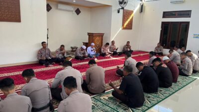 Polres Bima Kota Tingkatkan Pembinaan Mental dan Rohani Personel Lewat Binrohtal