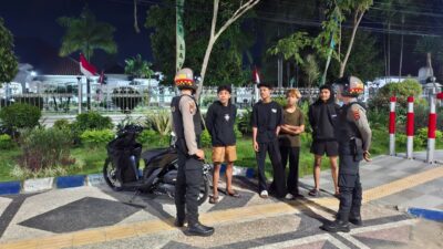 Cegah Balap Liar dan 3C, Tim Patroli Perintis Presisi Sisir Taman Kota Gerung Hingga Dini Hari