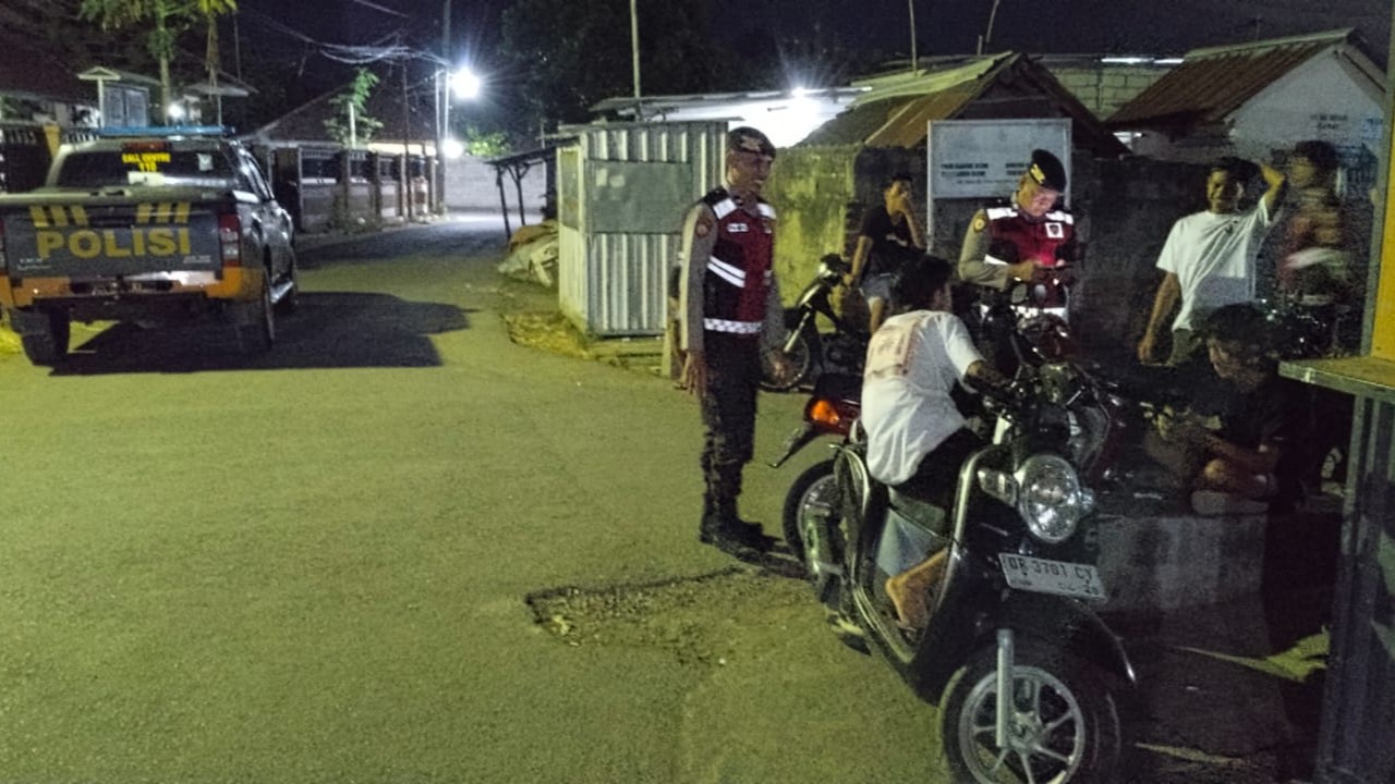 Polres Lombok Barat Sosialisasi Inovasi KEMOS Lewat Patroli