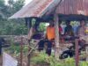BHABINKAMTIBMAS DESA MANGGENAE JALIN SILATURAHMI DENGAN WARGA, AJAK PETANI TINGKATKAN HASIL PERTANIAN