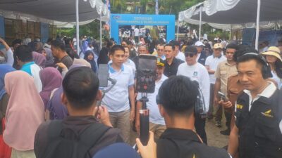 Gerakan Bersih Pantai dan Gerakan Pangan Murah di Senggigi