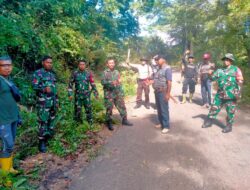 Sinergi TNI-Polri Bersama Pemerintah Lantung Gelar Gotong Royong, Bersihkan Jalur Lintas Simpang Lito