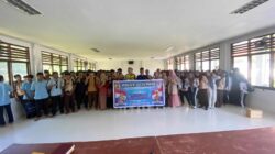 SAT LANTAS “MASUK KELAS” DI SMKN 1 GANGGA, REMAJA DIAJAK STOP BALAP LIAR DAN KNALPOT BRONG