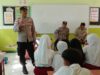 Gencarkan Door to Door System, Polsek Sekotong Bergerak Cepat Putus Mata Rantai Perundungan di Sekolah