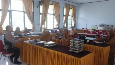 Polsek Monta Konsisten Mengawal Pendistribusian MBG Bagi Ribuan Pelajar Yang Tersebar di Wilayah Hukumnya