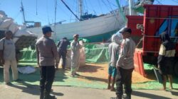 Polsek Kawasan Pelabuhan Laut Bima Laksanakan Patroli Rutin di Area Pelabuhan