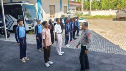 Satlantas Polres Lombok Barat Bina Saka Bhayangkara SMAN 1 Lembar