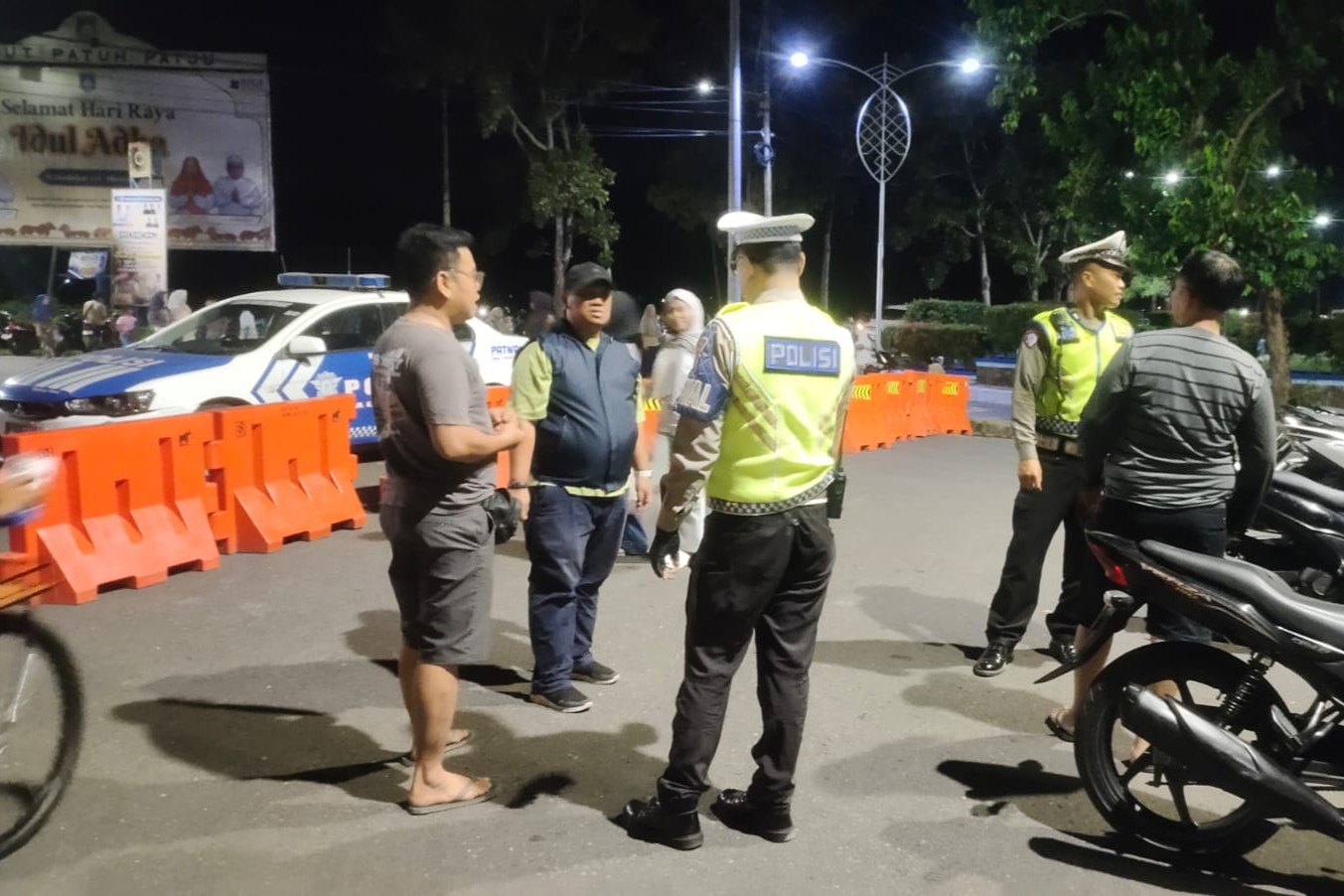 Kawasan Bundaran Penas Lombok Barat Dijaga Ketat Personel Gabungan