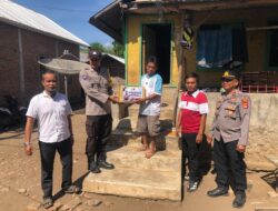 Sambut Hari Bhayangkara Ke-80, Polsek Rhee Salurkan Bantuan Sosial bagi Warga Membutuhkan