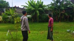 Polsek Batulayar Ajak Warga Senteluk Manfaatkan Lahan Kosong untuk Ketahanan Pangan