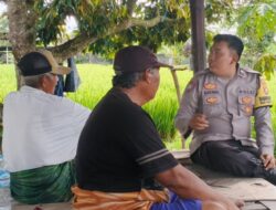 Perkuat Ketahanan Pangan Desa, Polsek Labuapi Dampingi Warga Telagawaru Manfaatkan Lahan Kosong