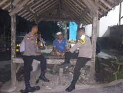 Bhabinkamtibmas Desa Setanggor Berikan Pembinaan Satkamling, Ajak Warga Aktifkan Kembali Ronda Malam