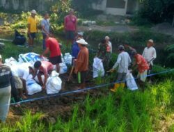 Pascaperesmian Bendungan Meninting, Babinsa Bergerak Pastikan Air Sampai ke Sawah