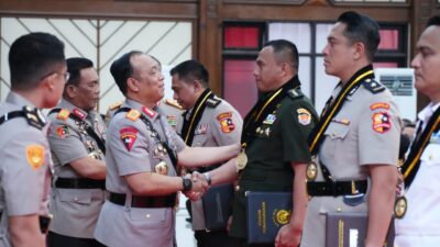Wakapolri: 418 Lulusan Sespim Siap Jadi Garda Terdepan Hadapi Tantangan Global dan Era Digital