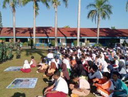 Babinsa Koramil 1606-05 Bangun Karakter Siswa Melalui MPLS Inspiratif