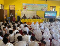 Edukasi Bahaya Narkoba dan Kenakalan Remaja, Sat Binmas Polres Sumbawa Sambangi SMPN 1 Lape