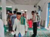 “Jum,at Berkah” Memuliakan Sesama Unit Kamsel Satlantas Polres Bima Kabupaten dan IKMS Bagikan Nasi Kotak Bagi Jamaah Sholat Jum,at