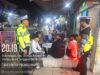 Blue Light Patrol dan Strong Point Malam, Sat Lantas Polres Dompu Hadir Jaga Keamanan dan Kelancaran Arus Lalu Lintas