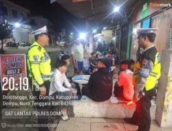 Blue Light Patrol dan Strong Point Malam, Sat Lantas Polres Dompu Hadir Jaga Keamanan dan Kelancaran Arus Lalu Lintas