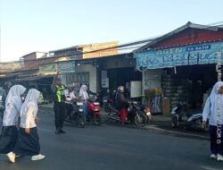 Satlantas Polres Dompu Intensifkan Strong Point Pagi, Wujudkan Kamseltibcarlantas yang Aman dan Humanis
