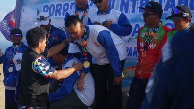 Personel Ditpolairud Polda NTB Raih Medali Emas pada Porprov NTB 2026 Cabang Olahraga Aerosport Disiplin Paralayang