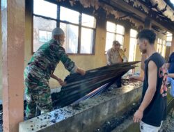 Kebakaran MTs Nujumul Huda, Babinsa Bantu Evakuasi Pascakebakaran