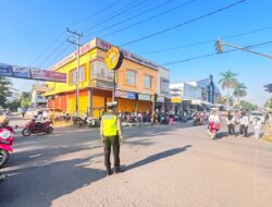 POLRES DOMPU GELAR PENGAMANAN CAR FREE DAY, SAT LANTAS PASTIKAN KEAMANAN DAN KELANCARAN ARUS LALU LINTAS
