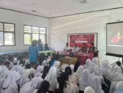 Cegah Bahaya Narkoba Sejak Dini, Satresnarkoba Polres Sumbawa Sosialisasi Garda Remaja di SMPN 2 Plampang