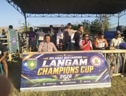 Pastikan Keamanan, Personil Polsek Lape Amankan Turnamen Sepak Bola Mini “Champion Cup” di Desa Langam