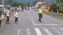 Polri Hadir Berikan Pelayanan Melalui Kegiatan Rawan Pagi