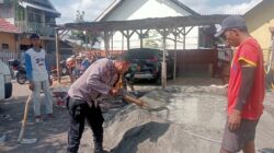 Bhabinkamtibmas Karijawa Bersama Warga Gotong Royong, Perkuat Kemitraan dan Kamtibmas