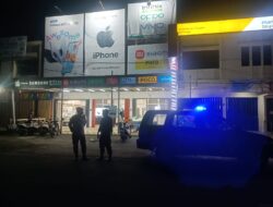 Patroli Malam, Polsek Praya Intensifkan Antisipasi 3C di Kawasan Masjid Agung