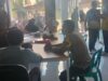 Bhabinkamtibmas Desa Sakra Pantau Pemeriksaan Kesehatan Gratis bagi Lansia