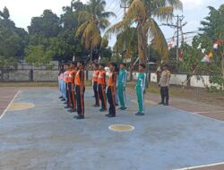 Bhabinkamtibmas Desa Setanggor Dampingi Pemantapan Latihan Paskibra Kecamatan Sukamulia Jelang HUT ke-81 RI