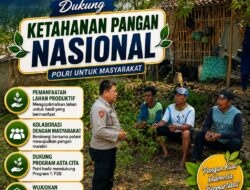 DUKUNG KETAHANAN PANGAN, ANGGOTA POLSEK KEREK SILATURAHMI DENGAN KELOMPOK TANI DESA BINAAN