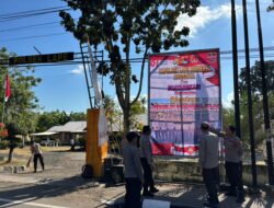 Sambut HUT RI ke-81, Jajaran Polsek Lape Gelar Korve Bersama dan Pasang Umbul-Umbul di Mako