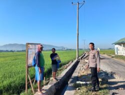 BHABINKAMTIBMAS MONTA BARU SAMBANG PETANI, DORONG PENINGKATAN HASIL PANEN DAN JAGA KAMTIBMAS