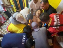 Polsek Pekat Tangani Penemuan Warga Meninggal Dunia di Teras Rumah, Polisi Lakukan Olah TKP dan Pemeriksaan Medis