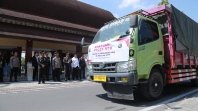 Kapolda NTB Kirim 8 Truk Bantuan dan Tim Trauma Healing untuk Korban Gempa NTT