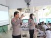 Personel Polresta Tuban menggelar kegiatan sosialisasi literasi teknologi
