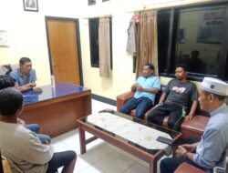 Kapolsek Brang Rea dan Anggota Berikan Pertolongan Kepada Korban Laka Lantas