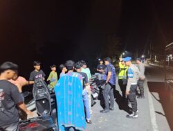 Patroli Rinjani Presisi Polres Dompu Sasar Remaja yang Nongkrong hingga Larut Malam