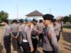 Si Propam Periksa HP Personel Polres Sumbawa Barat, Cegah Judi Online di Lingkungan Kepolisian