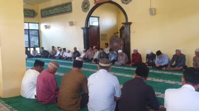 Maulid Nabi Muhammad SAW 1448 H di Seteluk, Kapolsek Ajak Masyarakat Tingkatkan Kecintaan kepada Rasulullah