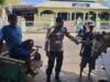 Bhabinkamtibmas Polres Bima Kota Sambangi Komunitas Gerobak, Sosialisasikan Call Center 110
