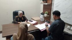 Polsek Pekat Serahkan Tersangka Perkara Penganiayaan ke Kejaksaan Negeri Dompu