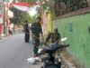 Babinsa dan Warga Rembige Barat Bersihkan Lingkungan Bersama
