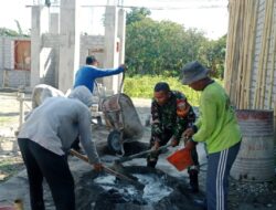 Gotong Royong Babinsa Perkuat Pembangunan Ponpes Nurul Ibat