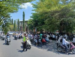 Cegah Kemacetan dan Jamin Keselamatan Pelajar, Sat Lantas Polres Sumbawa Gelar Patroli Rutin di SMAN 2 Sumbawa